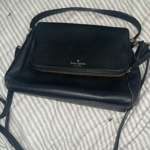 Kate Spade (black) crossbody EUC